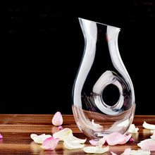 Load image into Gallery viewer, Handmade Snail Glass Decanter